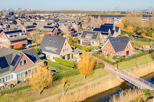 Vrijenburglaan 12 Barendrecht - 07 - Funda.jpg